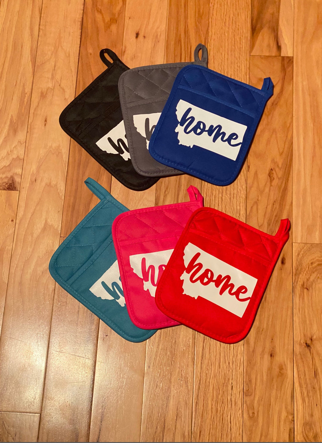 Montana home kitchen decorative pot holder oven mitten