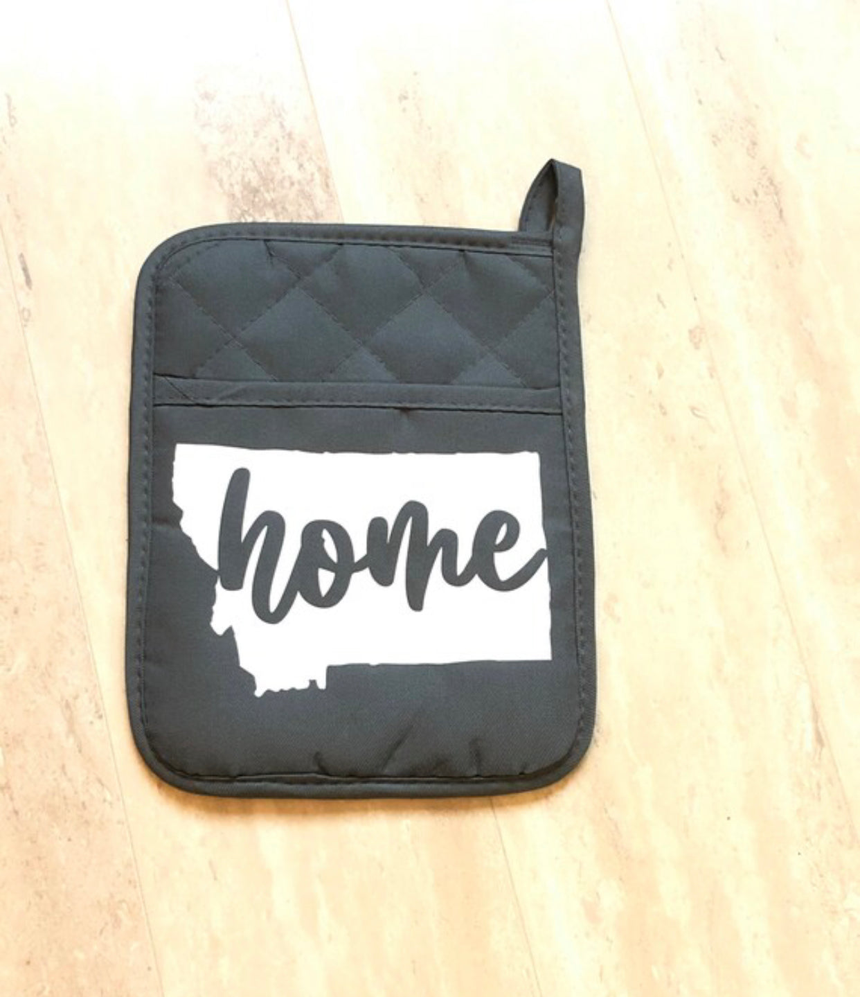 Montana home kitchen decorative pot holder oven mitten