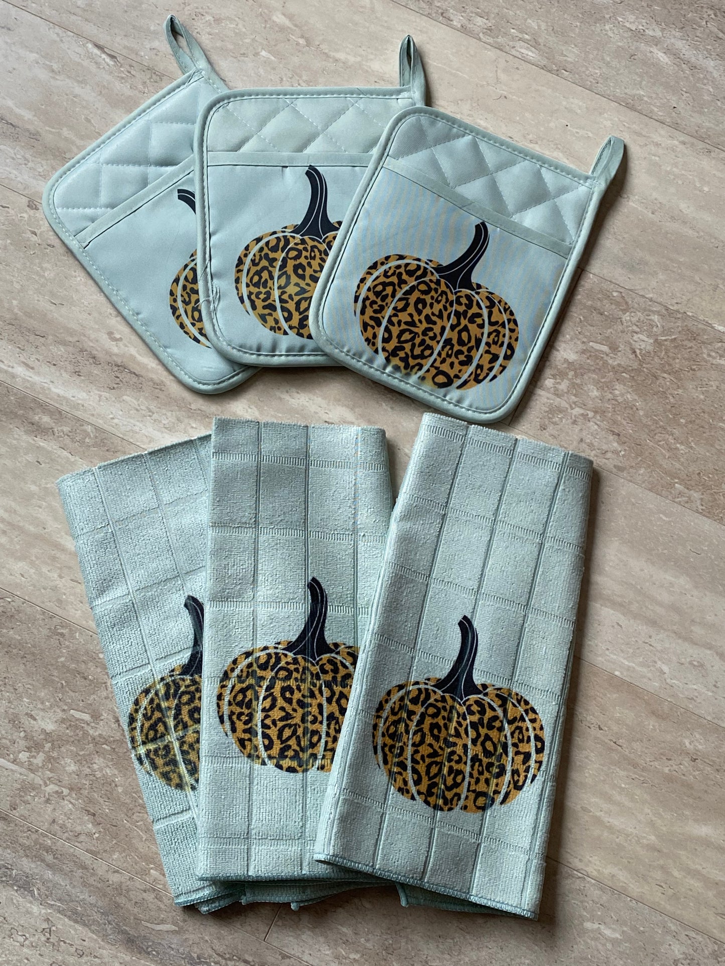 Orange leopard pot holder and towel set