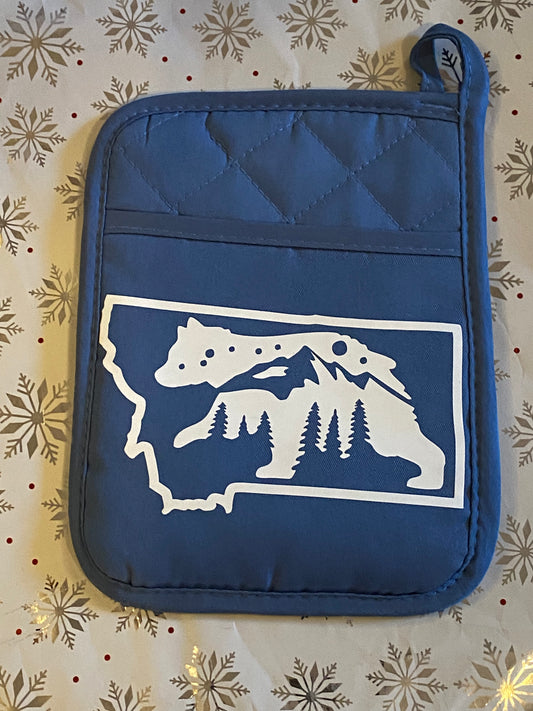 Montana bear mountain scene pot holder