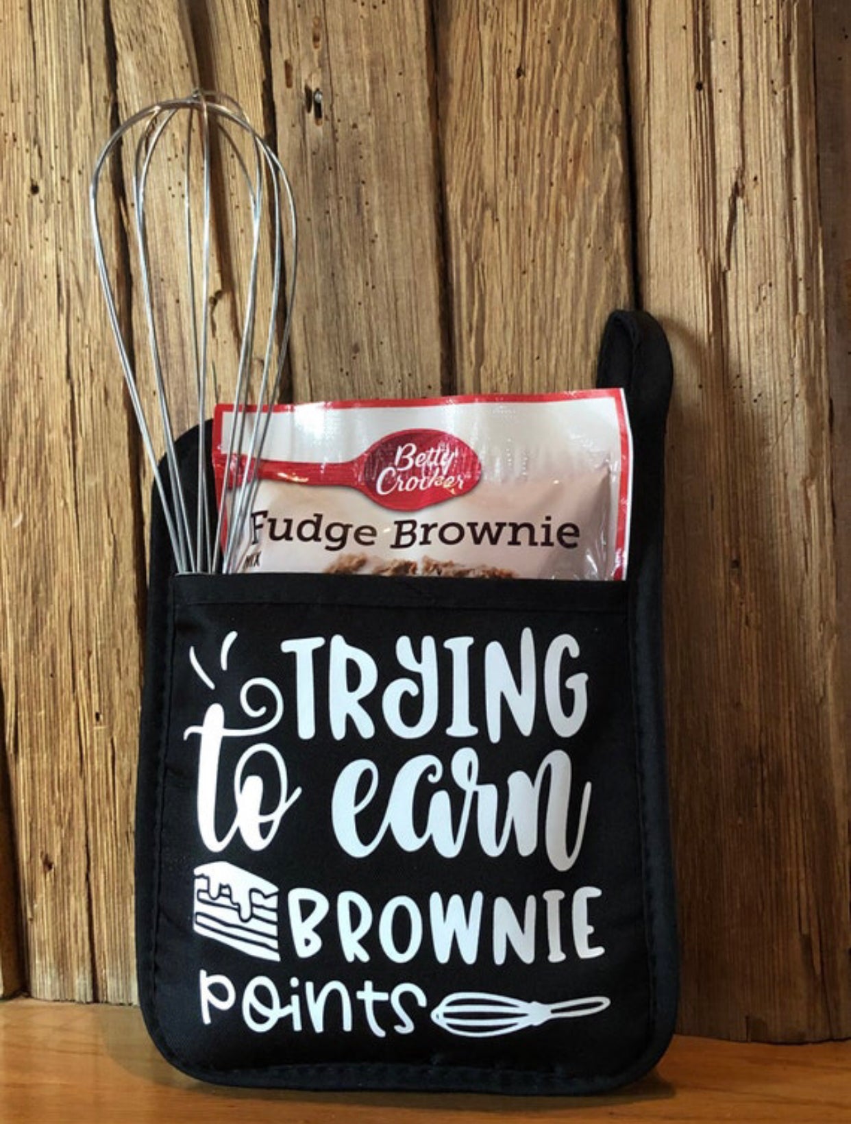 Trying to earn Brownie points Black decorative pot holder with pocket, housewarming gift, Back to school or Teacher appreciation gift